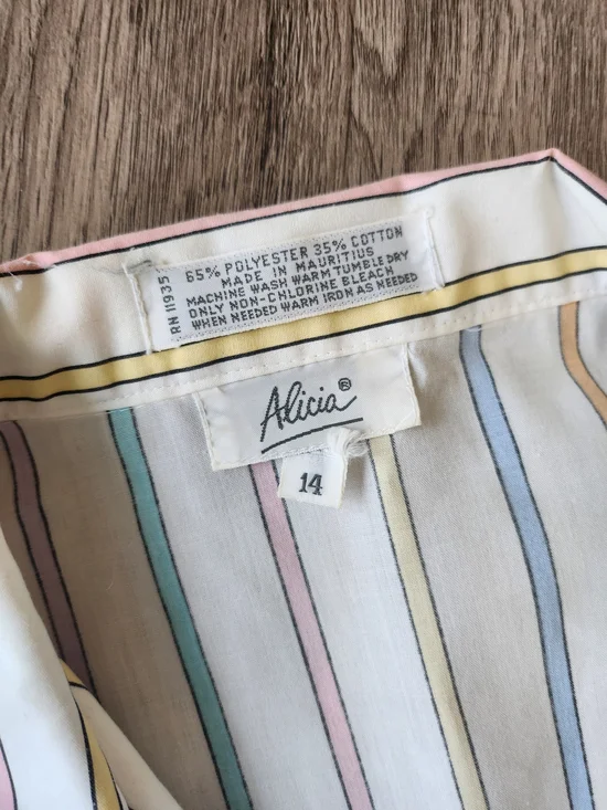 Vintage 90s Women's White Short-Sleeve Button Front Blouse Multi-Pastel Stripes - Picture 6 of 13